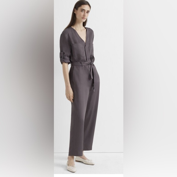 Club Monaco Utility Jumpsuit Dark Gray Belted DesignerV-NeckSize 10